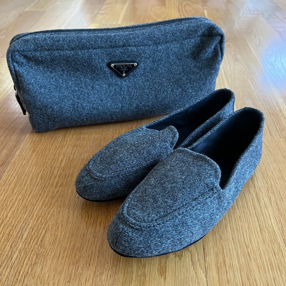 Vintage Prada Women’s Slippers Gray Wool with Zippered Case Italy Size 37